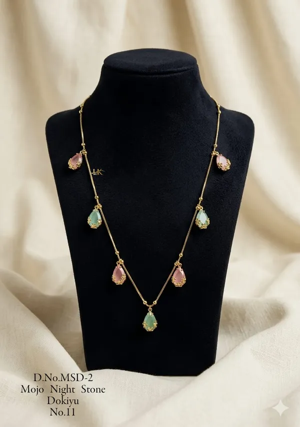 Gold_Necklace_�_Premium_Elegance_for_Women