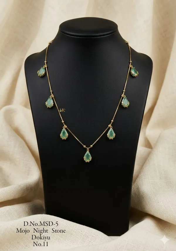 Gold_Necklace_�_Premium_Elegance_for_Women