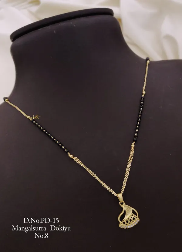 Gold-Plated_Kundan_Stone_Dokiya_Necklace_for_Women