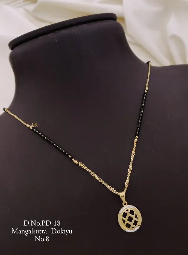Gold-Plated_Kundan_Stone_Dokiya_Necklace_for_Women