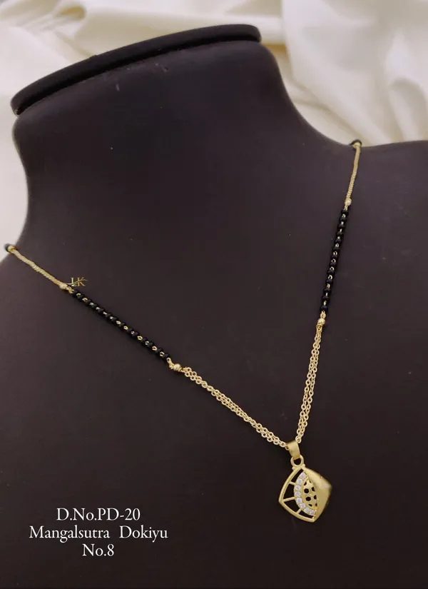 Gold-Plated_Kundan_Stone_Dokiya_Necklace_for_Women