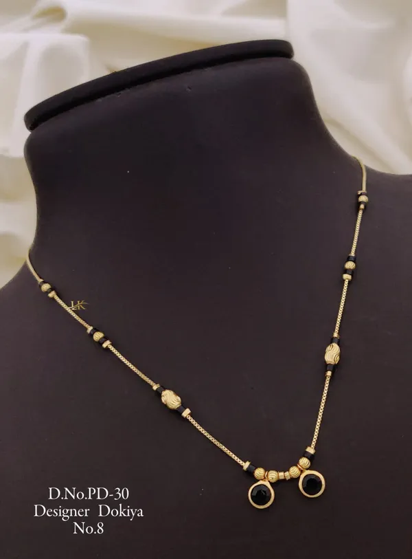 Gold-Plated_Kundan_Stone_Dokiya_Necklace_for_Women