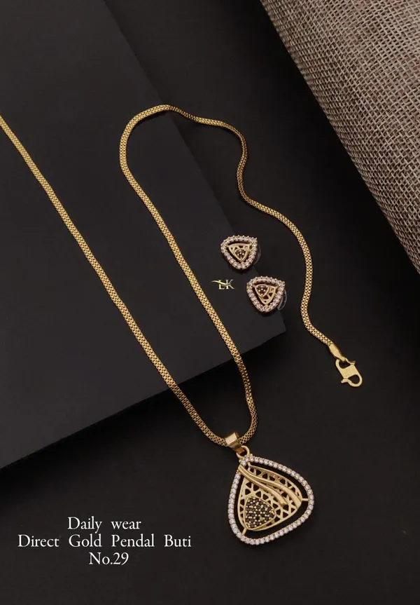 Gold_Plated_Pendant_Necklace_Set_with_Earrings_for_Women