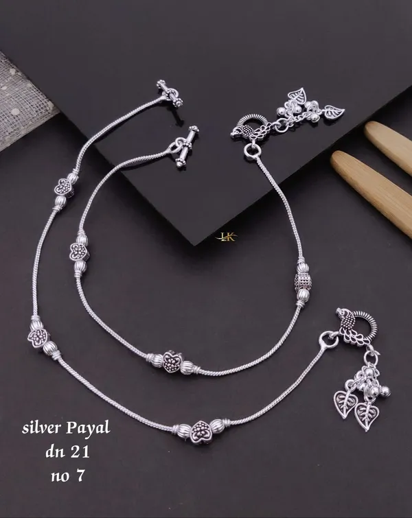 Silver_Plated_Anklet_for_Woman