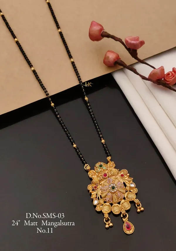 Traditional_Gold_Plated_Mangalsutra_/_Ethnic_Jewellery_/_Elegant_Design