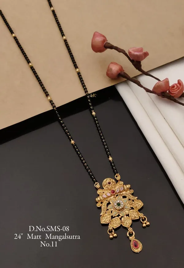 Traditional_Gold_Plated_Mangalsutra_/_Ethnic_Jewellery_/_Elegant_Design