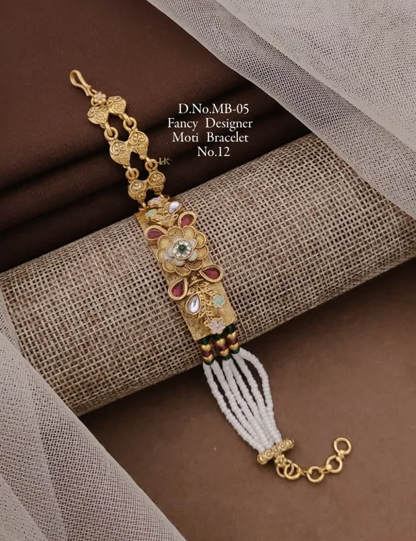Rajwadi_bracelet