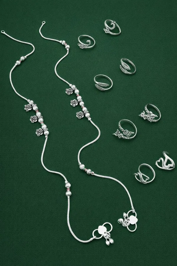 Stylish_Silver-Plated_2_Anklet_&_6_Ring_Combo_Set_for_Women_&_Girls