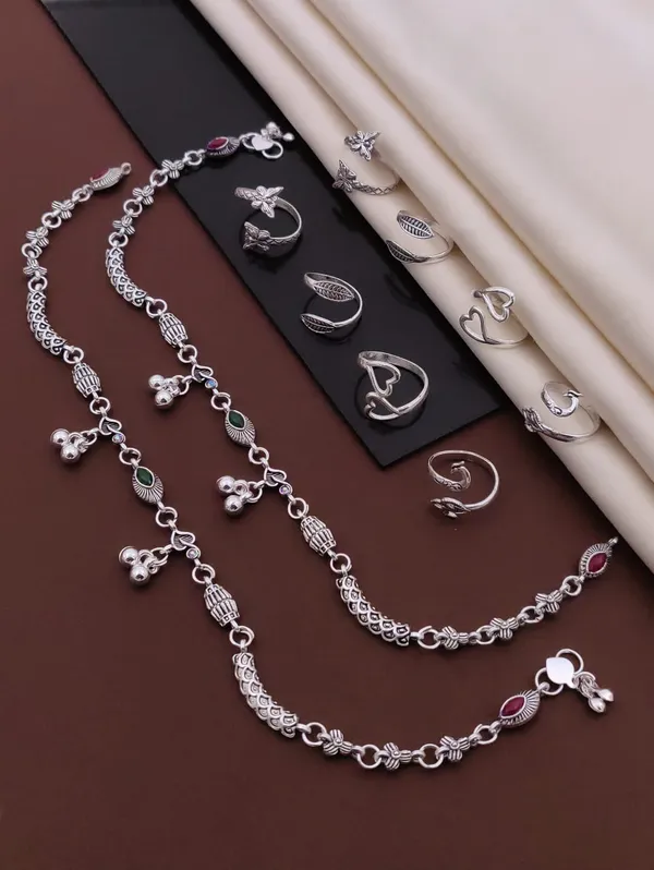 Silver-Plated_2_Anklet_&_8_Ring_Combo_Set_for_Women_&_Girls