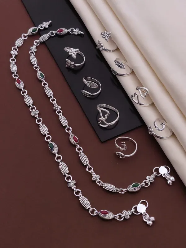 Silver-Plated_2_Anklet_&_8_Ring_Combo_Set_for_Women_&_Girls