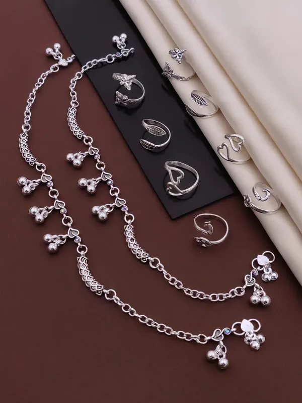 Silver-Plated_2_Anklet_&_8_Ring_Combo_Set_for_Women_&_Girls