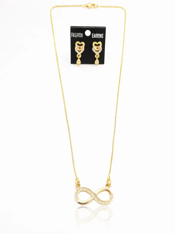 Trendy_Gold_Plated_Infinity_Necklace_for_Women