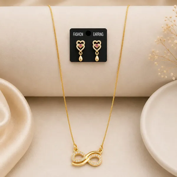 Trendy_Gold_Plated_Infinity_Necklace_for_Women