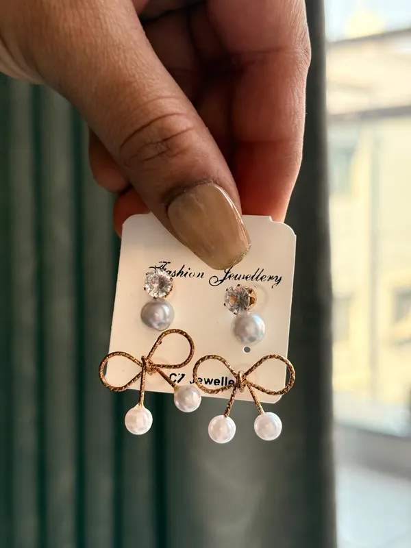 Trendy_Earrings