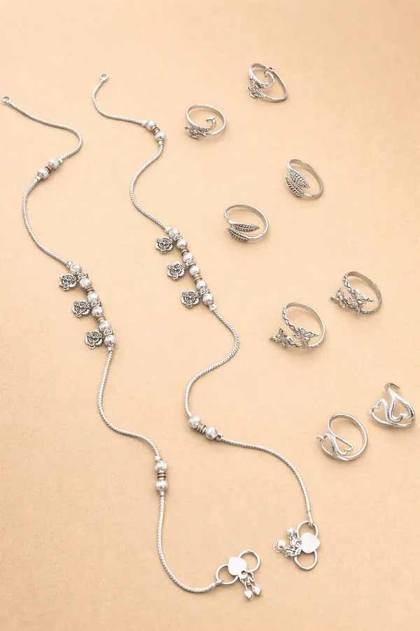 Stylish_Silver-Plated_2_Anklet_&_6_Ring_Combo_Set_for_Women_&_Girls
