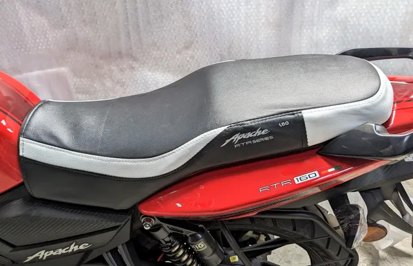 AUTOLEOPARD_TVS_APACHE_2V_160_RTR_BS6/BS4_Single_Bike_Seat_Cover_For_TVS_Apache_RTR_160