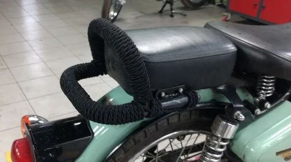 Black_Mild_Steel_Premium_&_Elegant_Bike_Backrest