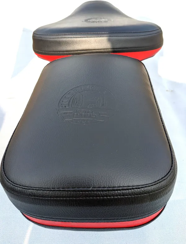 Premium_Split_Bike_Seat_Cover_For_Royal_Enfield_Classic_350