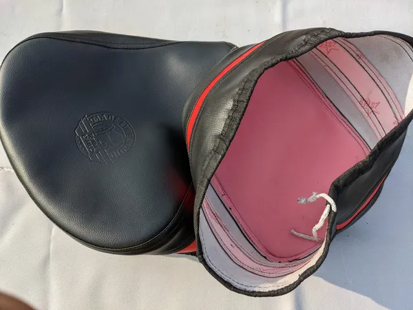 Dual_Colour_Split_Bike_Seat_Cover_For_Royal_Enfield_Classic_350