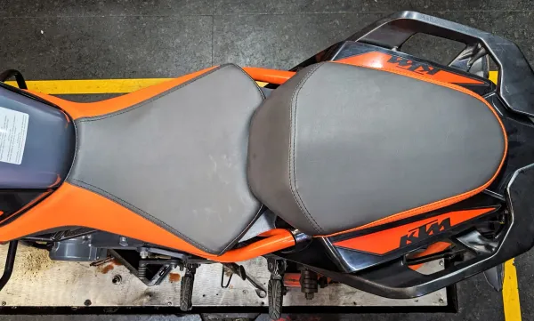 AUTOLEOPARD_DUKE_250_SEAT_COVER_Split_Bike_Seat_Cover_For_KTM_NA