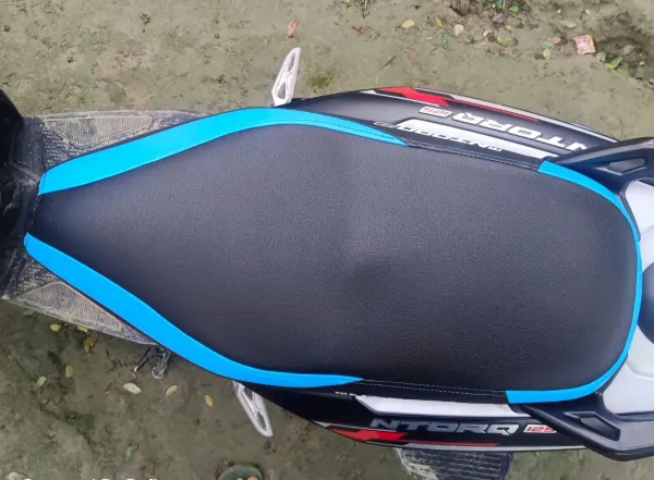 Black_Pu_Leather_Premium_&_Elegant_Ntorq_Seat_Cover