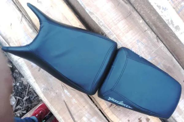Black_Leather_Premium_&_Elegant_Bike_Seat_Cover