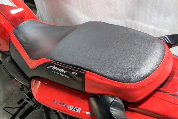 Black_Leather_Premium_&_Elegant_Bike_Seat_Cover