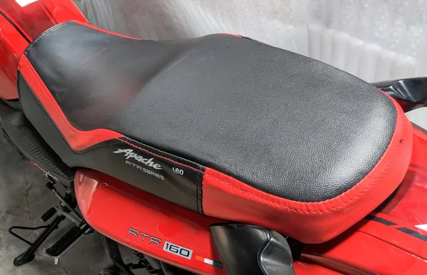 Black_Leather_Premium_&_Elegant_Bike_Seat_Cover
