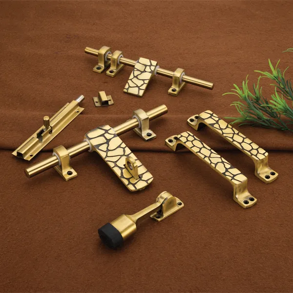 Adjustable_Latch_Aluminium_for_secure_and_reliable_usage