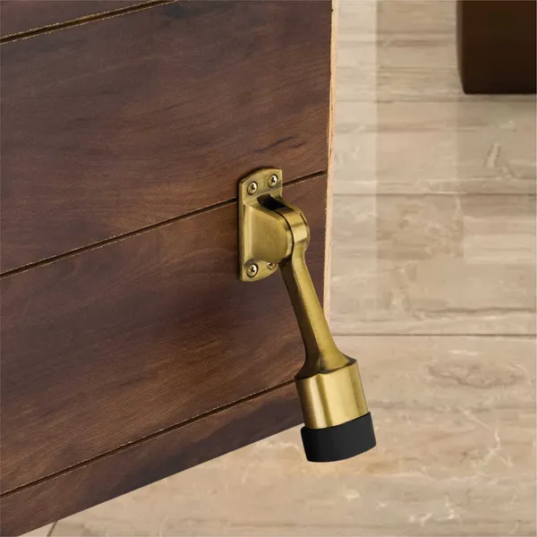 Adjustable_Latch_Aluminium_for_secure_and_reliable_usage