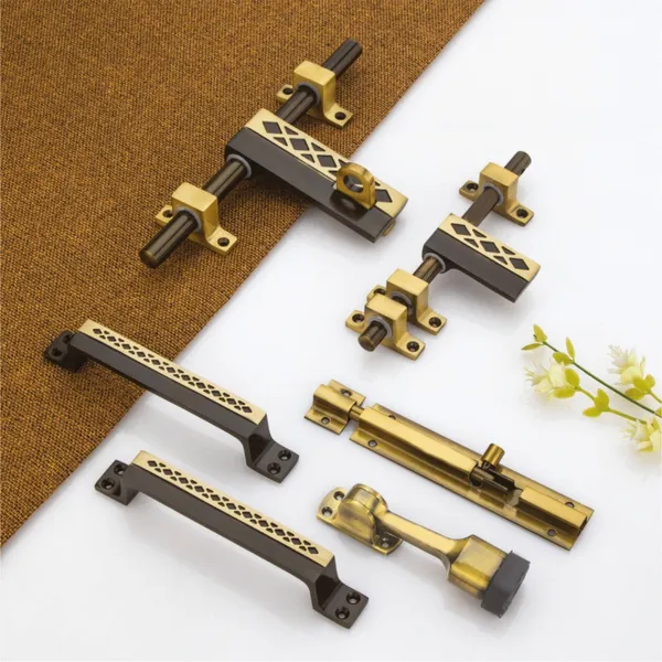 Adjustable_Latch_Stainless_Steel_Aluminium_for_secure_and_reliable_usage