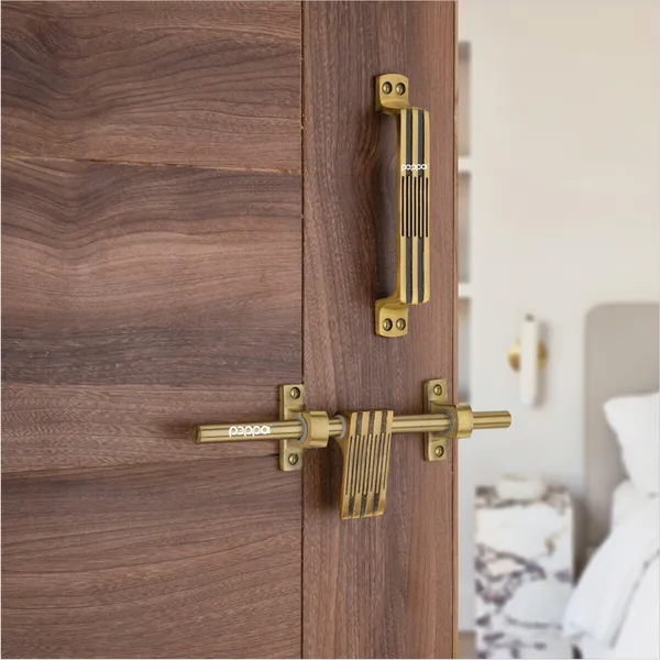 Adjustable_Latch_Aluminium_for_secure_and_reliable_usage