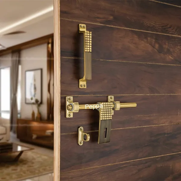 Adjustable_Latch_Aluminium_for_secure_and_reliable_usage