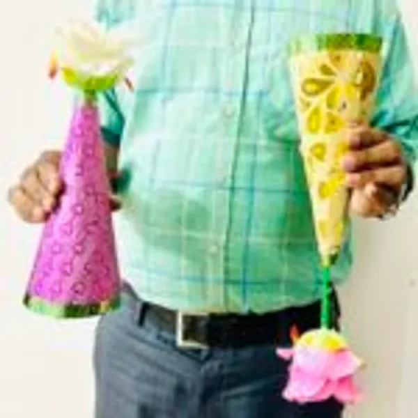 DO_AS_I_DO_FLOWER_CONE_MAGIC_TRICK