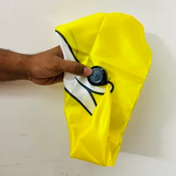 DUCK_TO_RABBIT_SILK_MAGIC_TRICK_/_RABBIT_TO_DUCK_SILK_MAGIC