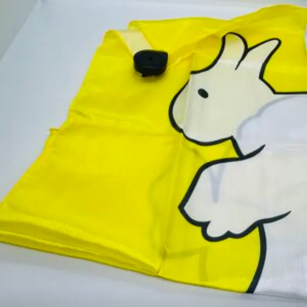 DUCK_TO_RABBIT_SILK_MAGIC_TRICK_/_RABBIT_TO_DUCK_SILK_MAGIC