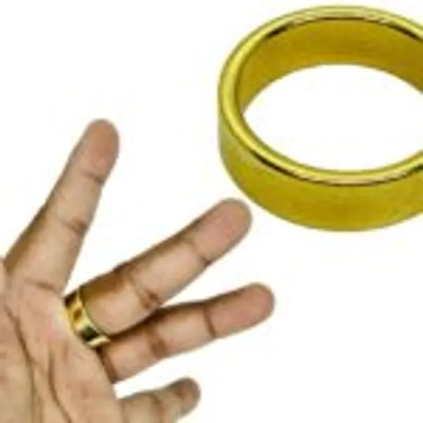GOLDEN_MAGNET_RING_MAGIC_TRICK_/_PK_RING_MAGIC_(GOLDEN_COLOR)