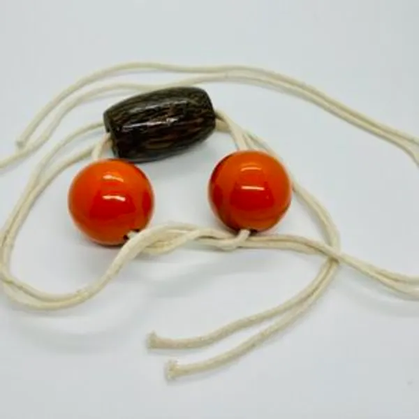 GRANDMA_NECKLACE_MAGIC_TRICK_/_NECKLACE_BEADS_ESCAPE_MAGIC_TRICK