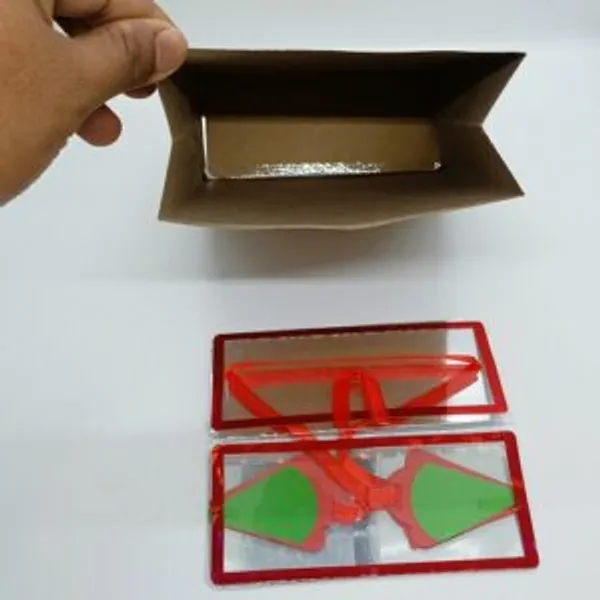 IMPORTED_PAPER_BAG_FLOWER_BOX_MAGIC_(2_BOXES)_/_MINI_DREAM_BAG_MAGIC_/_PAPER_BAG_TO_BOX_MAGIC_TRICK