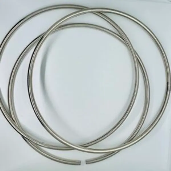 MAGNETIC_LINKING_RING_MAGIC_TRICK_(SET_OF_3)
