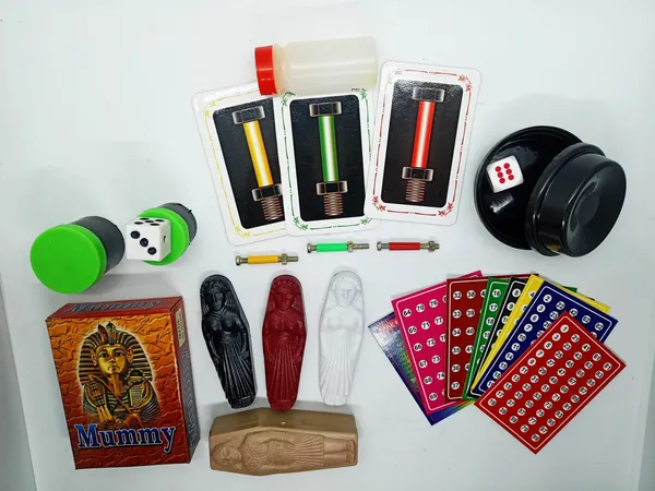 MENTAL_MAGIC_SET_BOX_(SET_OF_5_MAGIC_TRICKS)_/_BEGINNER_MENTAL_MAGIC_TRICKS