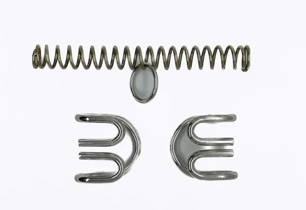 MW_&_Spring_Ring_Puzzle_Set_(Metal)_/_Interlocking_Metal_Brain_Teaser