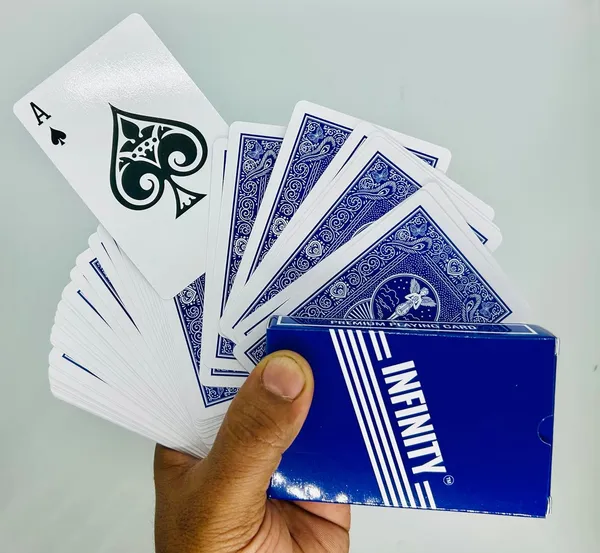 Marked_Deck_Infinity_Design_-_Blue_Magic_Trick_/_Spy_Marked_Playing_Cards_for_Magic_&_Mentalism