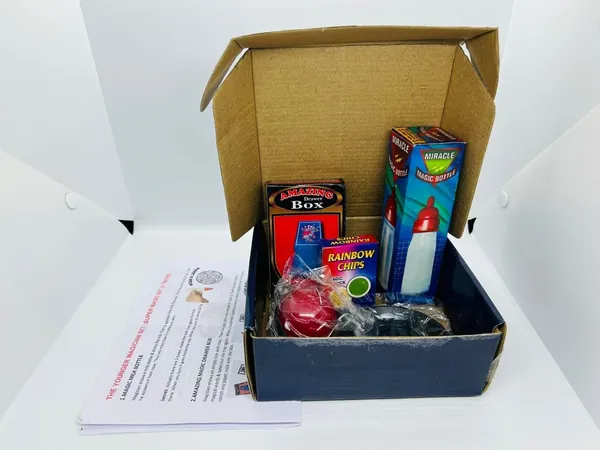 The_Young_Magician's_Magic_Kit_–_Beginner’s_5-Trick_Set_for_Kids_with_Colorful_Props_and_Easy_Instructions
