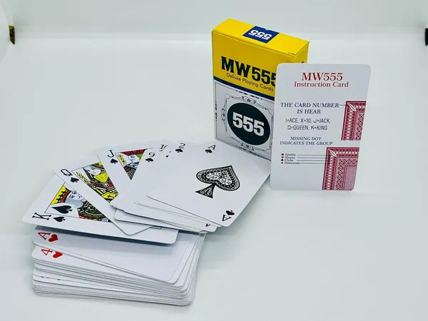 Black_555_Playing_Mark_Card_Pack_For_Magic_Show