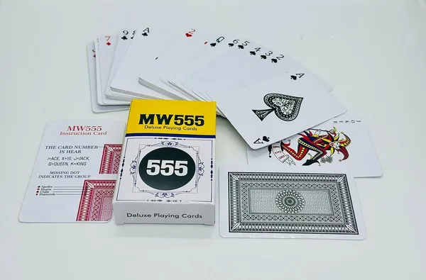 Black_555_Playing_Mark_Card_Pack_For_Magic_Show