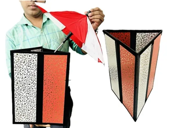 TRIANGLE_PRODUCTION_BOX_MAGIC_TRICK_/_FOLDABLE_TRIANGLE_PRODUCTION_BOARD