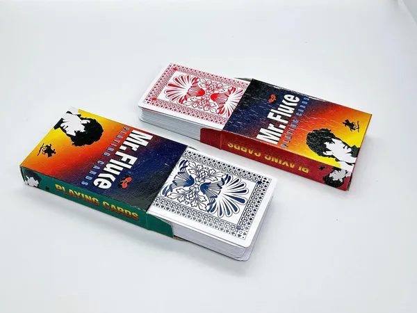 Mr._Fluke_Spy_Marked_Card_Deck_–_Red_&_Black_Magic_Playing_Cards_for_Mentalism_and_Illusion_(Pack_of_2)