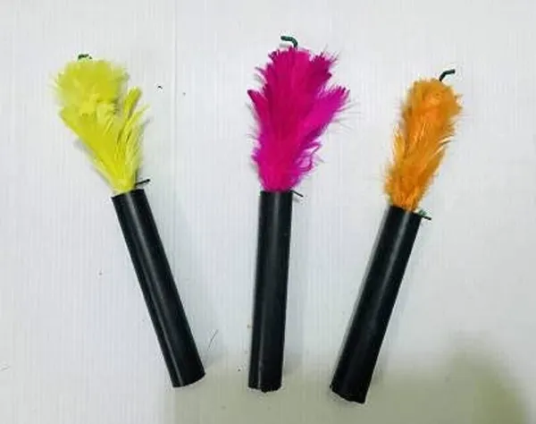 Multicolor_Visual_Feather_Duster_Change_Magic_Ultra_Visual_Color_Changing_Feather_Magic_Trick_(Pack_Of_3)