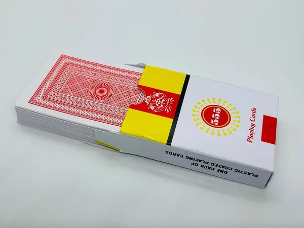 Red_555_Marked_Deck_–_Secret_Marked_Playing_Cards_for_Professional_Magic_Tricks_and_Mentalism_Effects